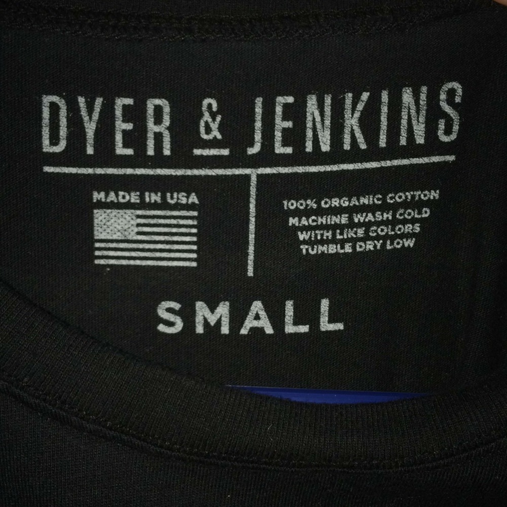 ❌SOLD❌ Dyer & Jenkins organic cotton t-shirt - Picture 3 of 6